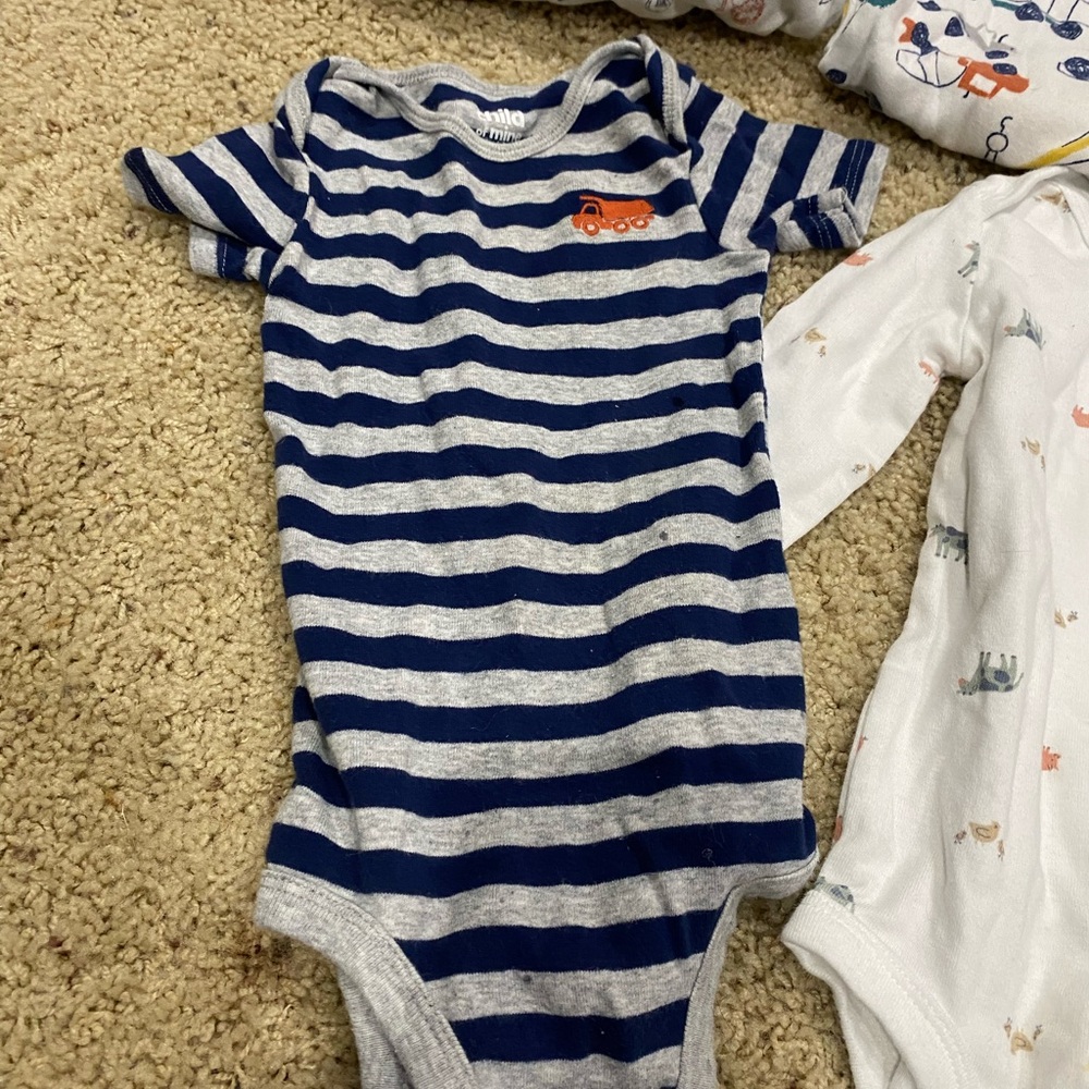 Carter's Blue, Gray, and White Kids Onesies- #128 - Picture 2 of 9